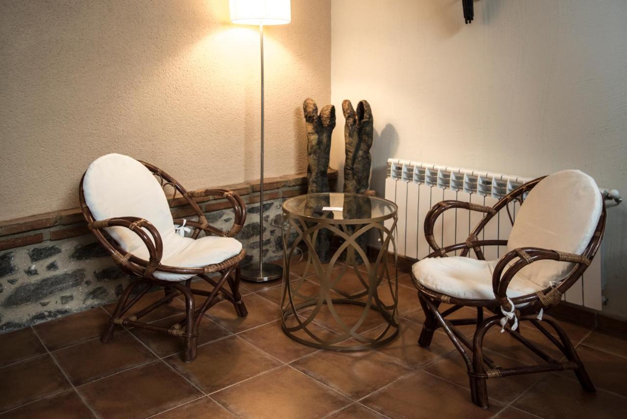 Casa Rural Pilon Del Fraile โอโรเปซา ภายนอก รูปภาพ